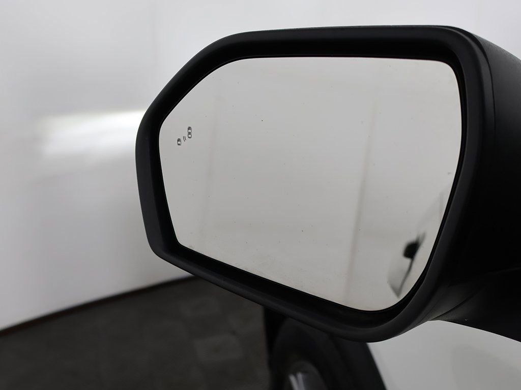 Used 2022 Ford Explorer XLT w/ Equipment Group 202A image 35