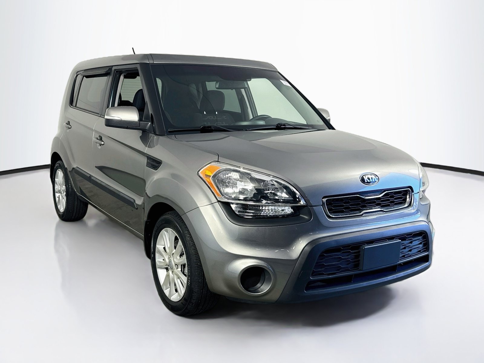 Used 2013 Kia Soul + w/ Eco Pkg FWD image 3