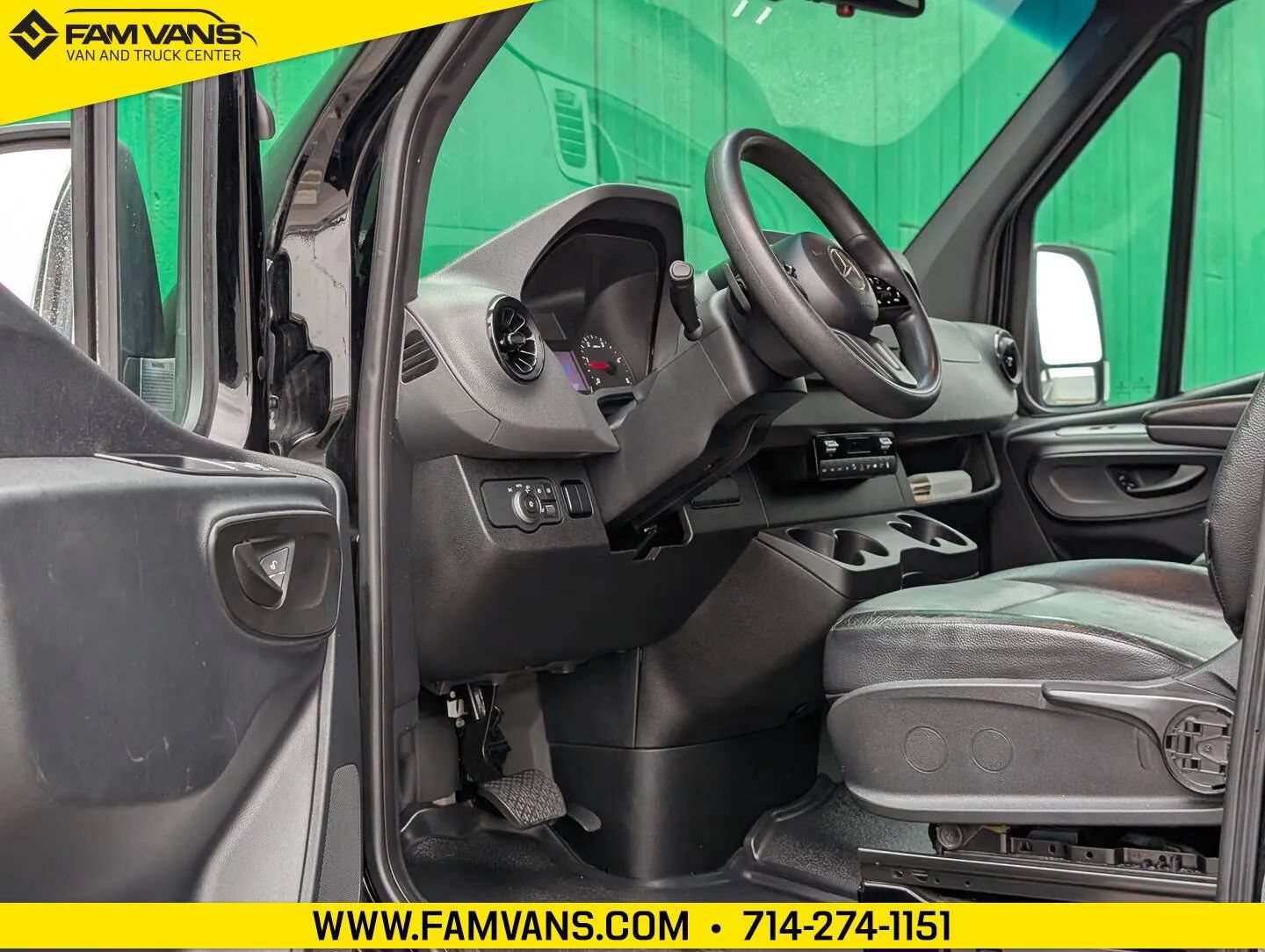 Used 2019 Mercedes-Benz Sprinter 2500 image 4