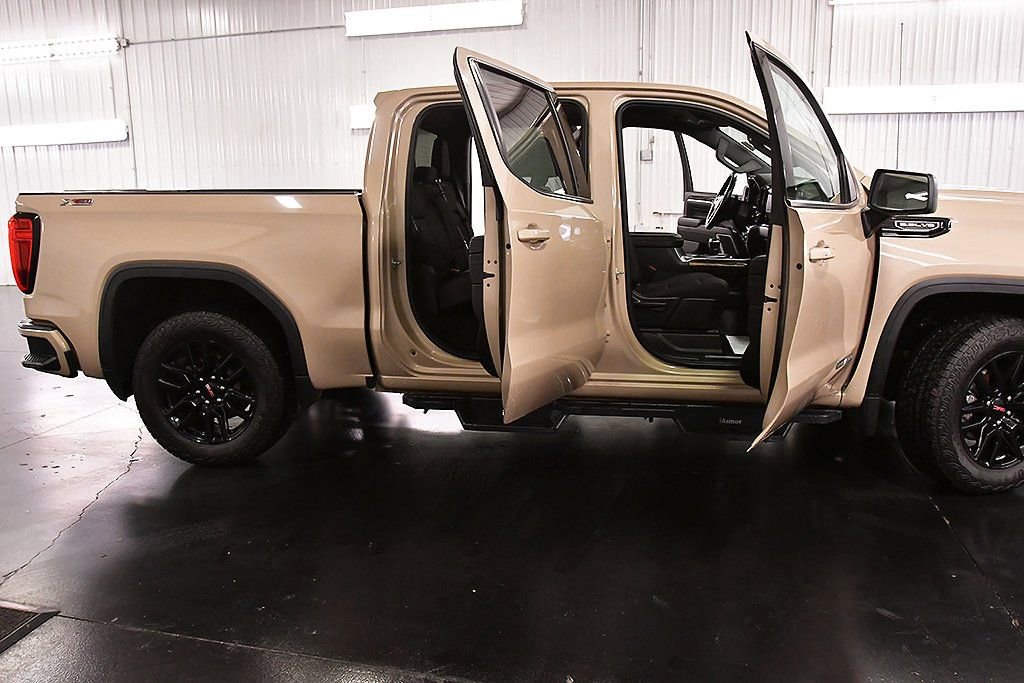 Used 2022 GMC Sierra 1500 Elevation image 32