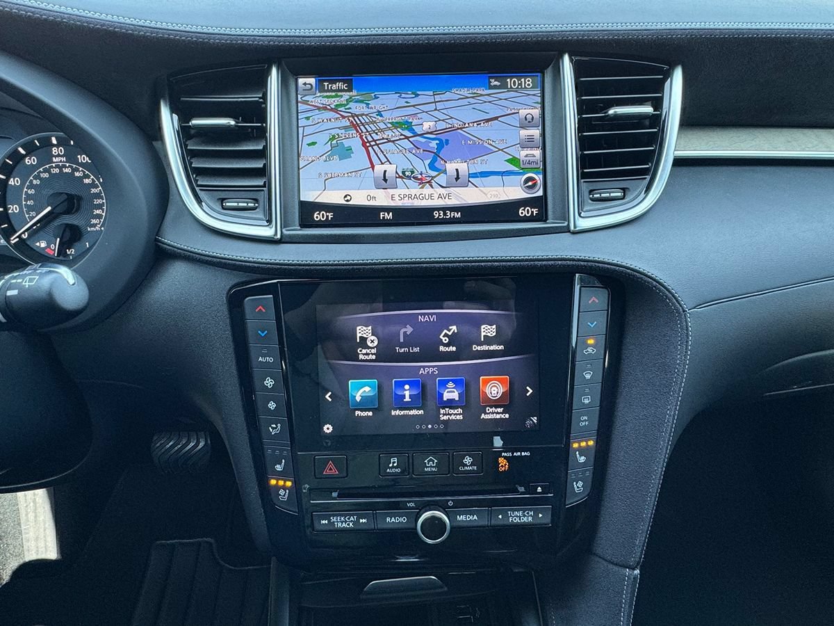 Used 2019 INFINITI QX50 Essential w/ Sensory Package AWD/4WD image 20