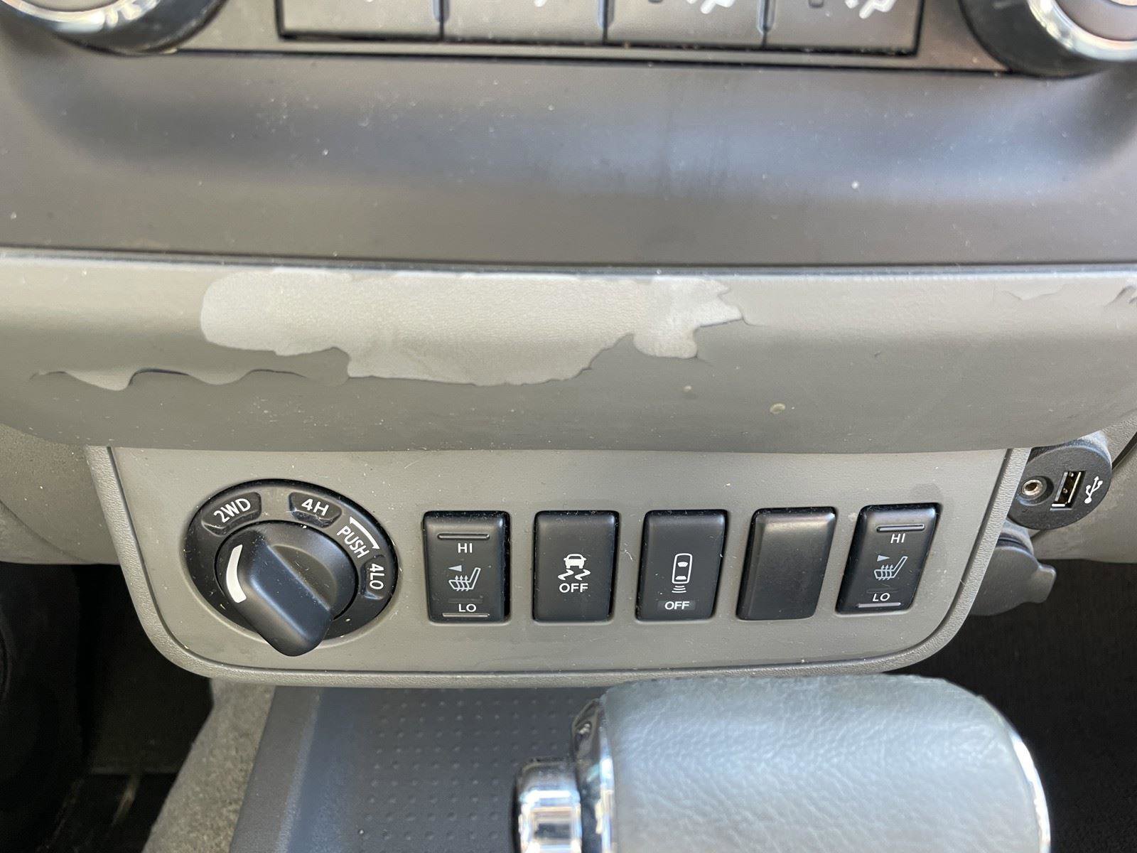 Used 2017 Nissan Frontier SV w/ SV Value Truck Package image 22