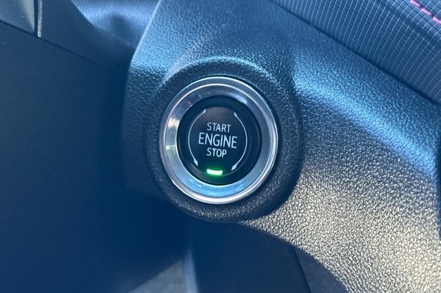 Used 2022 Chevrolet TrailBlazer RS FWD image 26