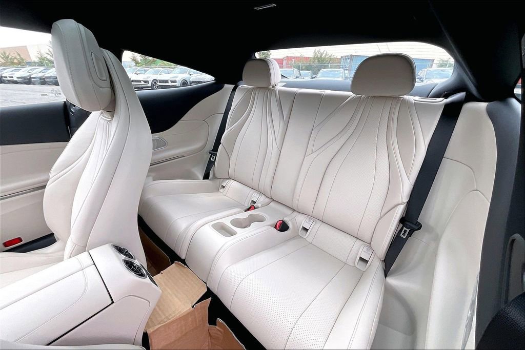 New 2026 Mercedes-Benz CLE 300 4MATIC Coupe image 9