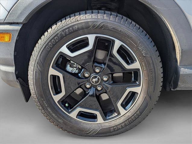 Used 2024 Ford Bronco Sport Outer Banks w/ Tech Package AWD/4WD image 9
