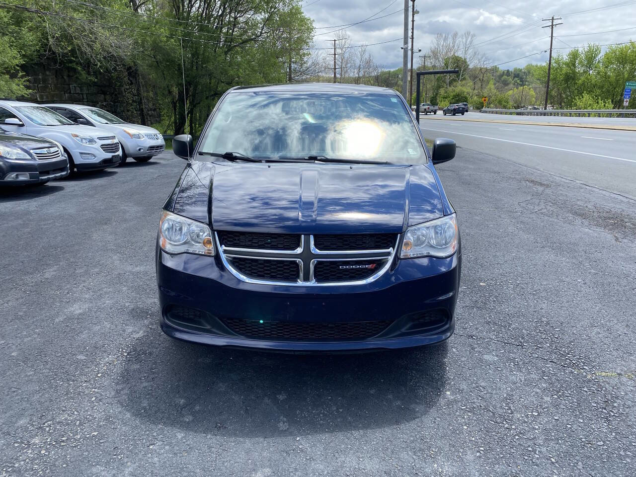 Used 2016 Dodge Grand Caravan SE w/ Quick Order Package 29E SE FWD image 7