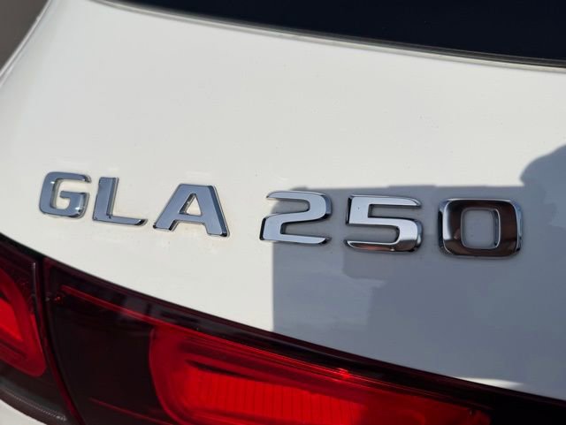 Certified 2023 Mercedes-Benz GLA 250 4MATIC image 9