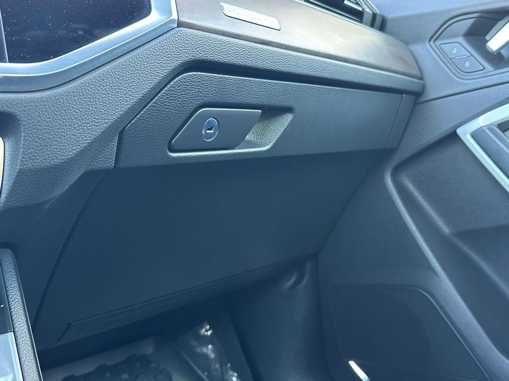 Used 2021 Audi Q3 2.0T Premium Plus w/ Premium Plus Package image 66