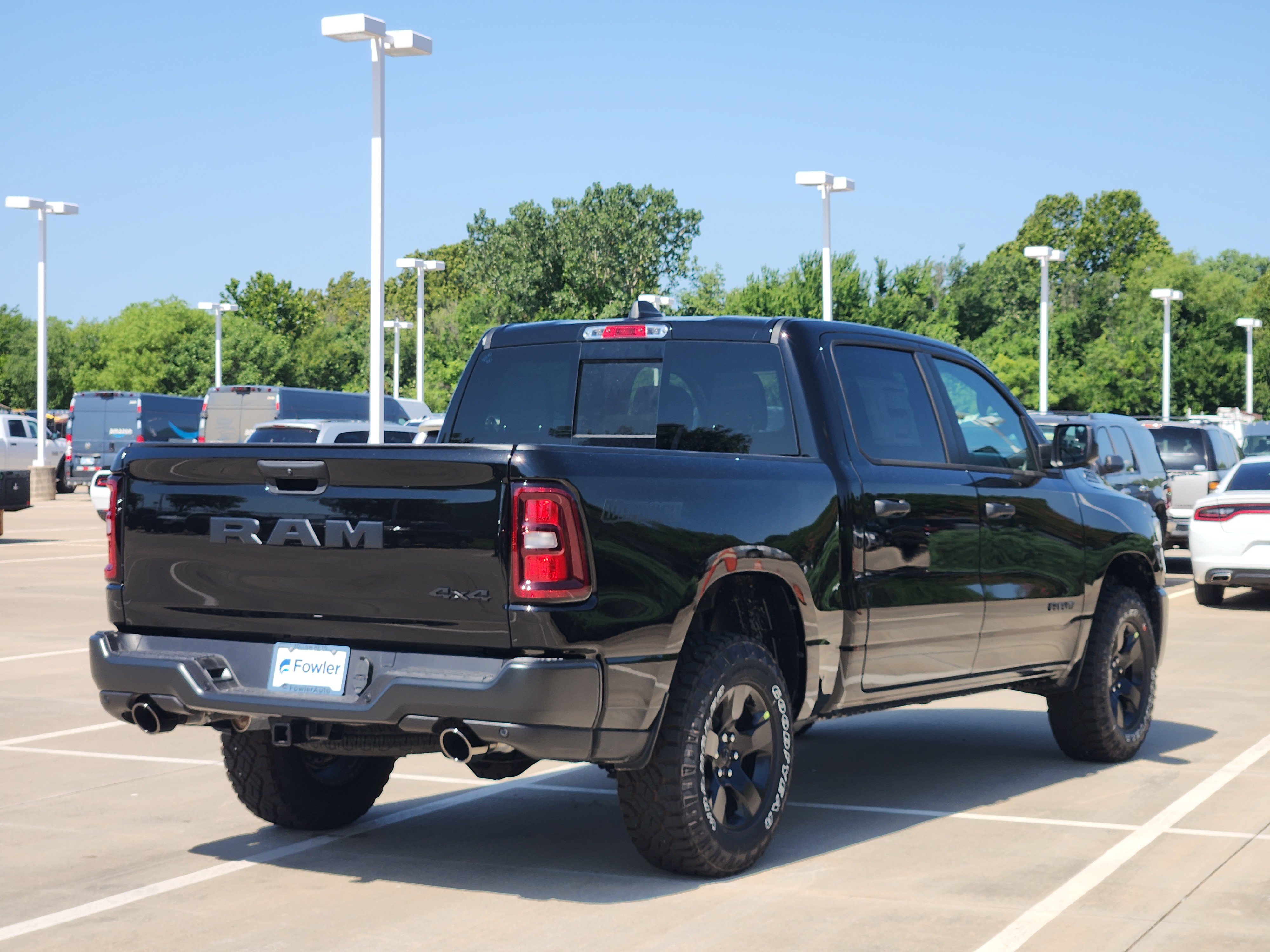 New 2026 RAM 1500 Warlock AWD/4WD image 4