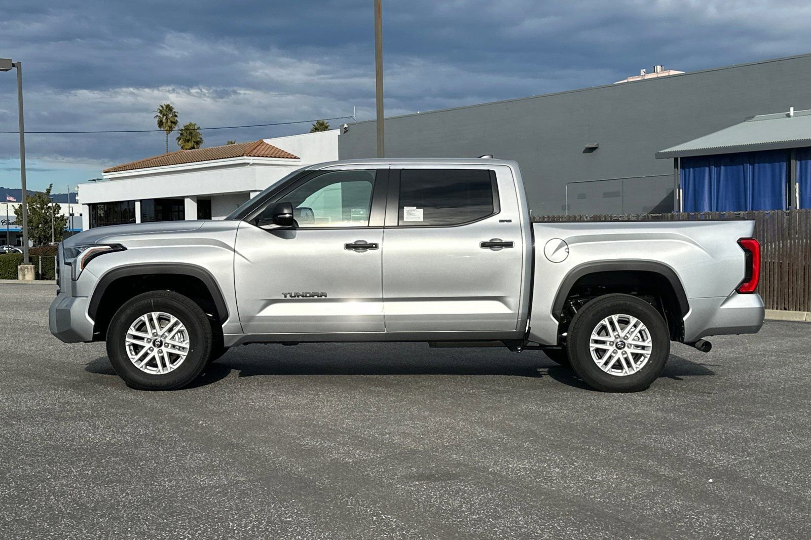 New 2026 Toyota Tundra SR5 image 7