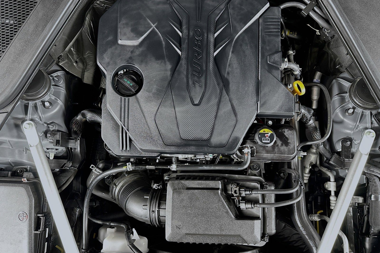 Used 2023 Genesis G80 2.5T image 13