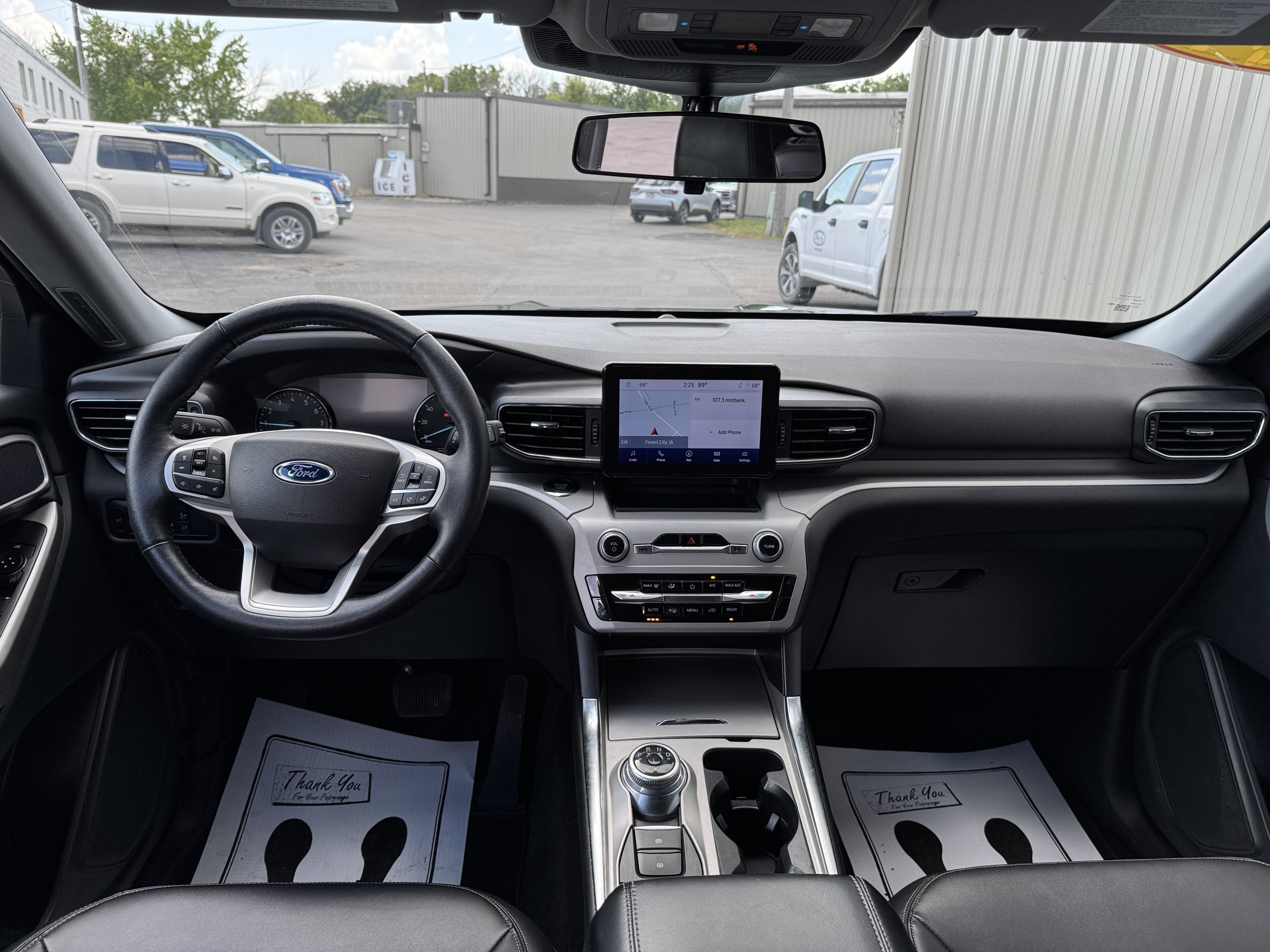 Used 2023 Ford Explorer XLT w/ Equipment Group 202A AWD/4WD image 23