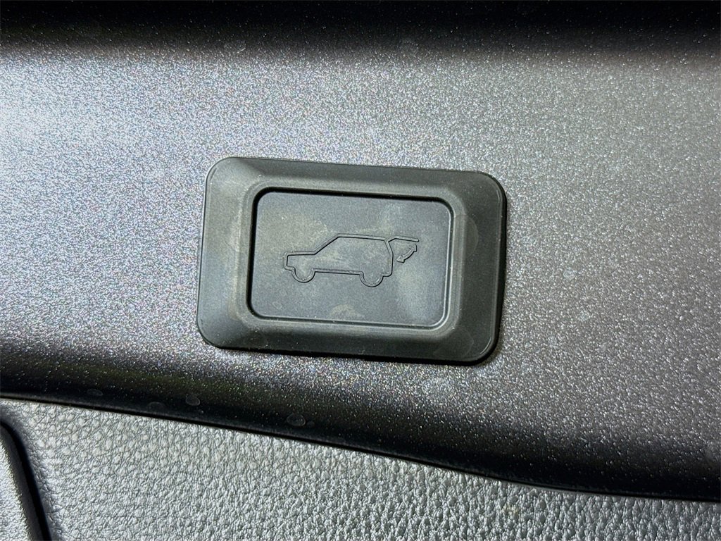 Certified 2023 Toyota RAV4 XLE image 30