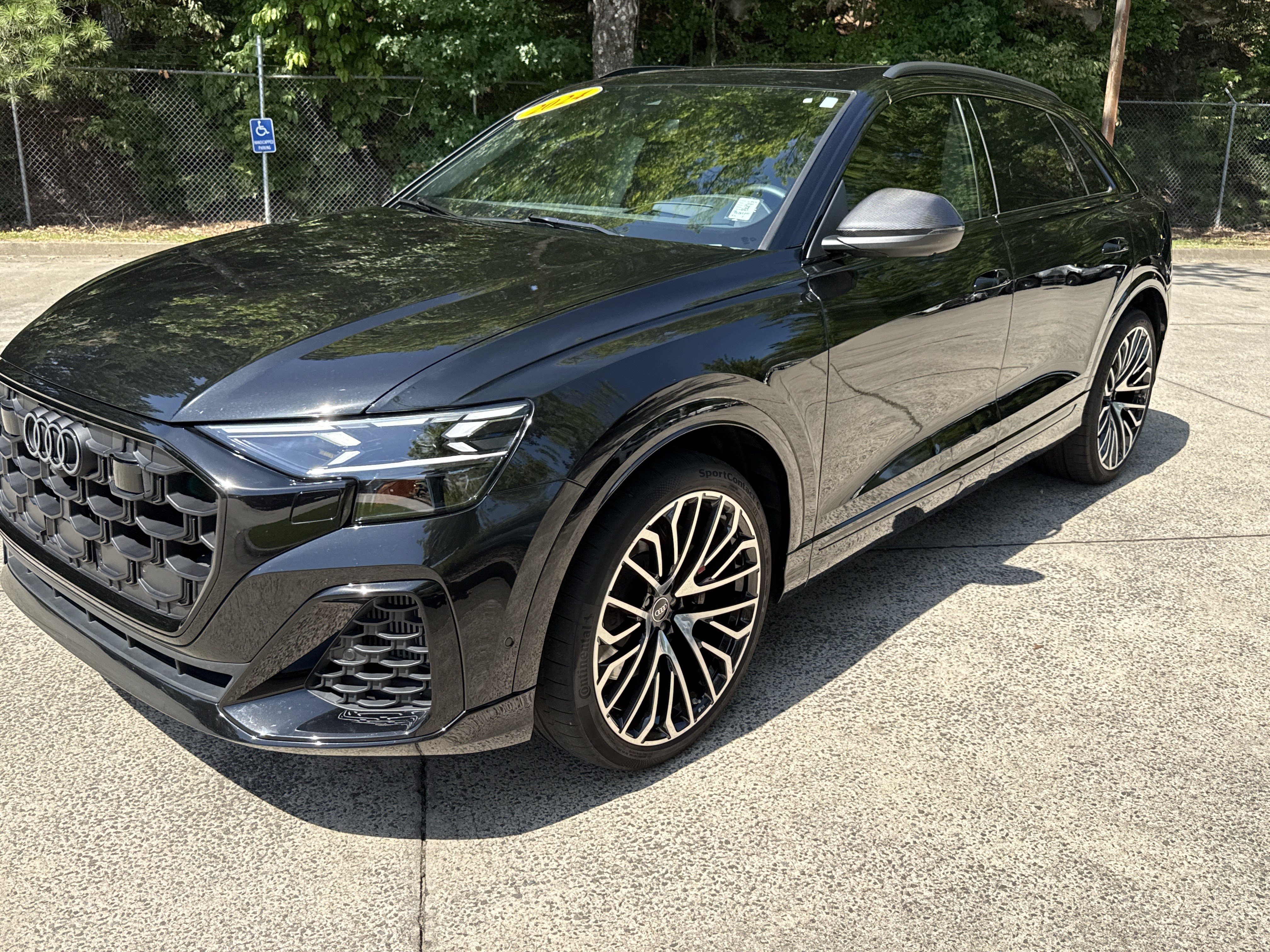 Used 2024 Audi SQ8 Prestige AWD/4WD image 3