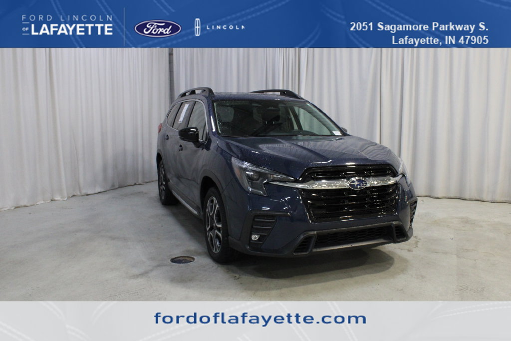 Used 2024 Subaru Ascent Limited AWD/4WD image 1