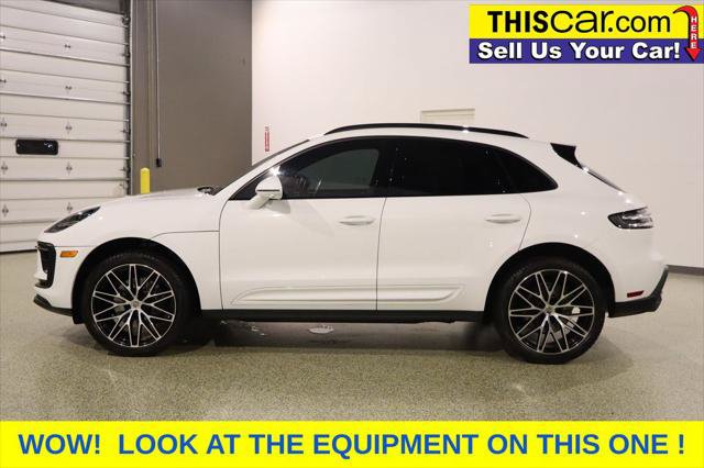Used 2024 Porsche Macan AWD/4WD image 4