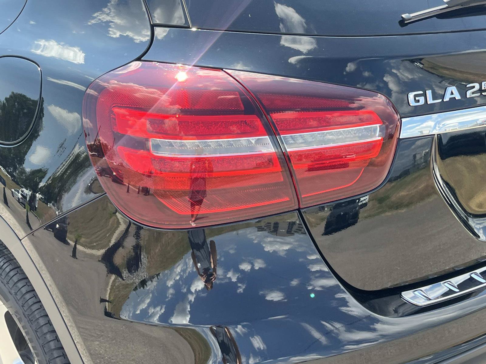 Certified 2020 Mercedes-Benz GLA 250 image 10