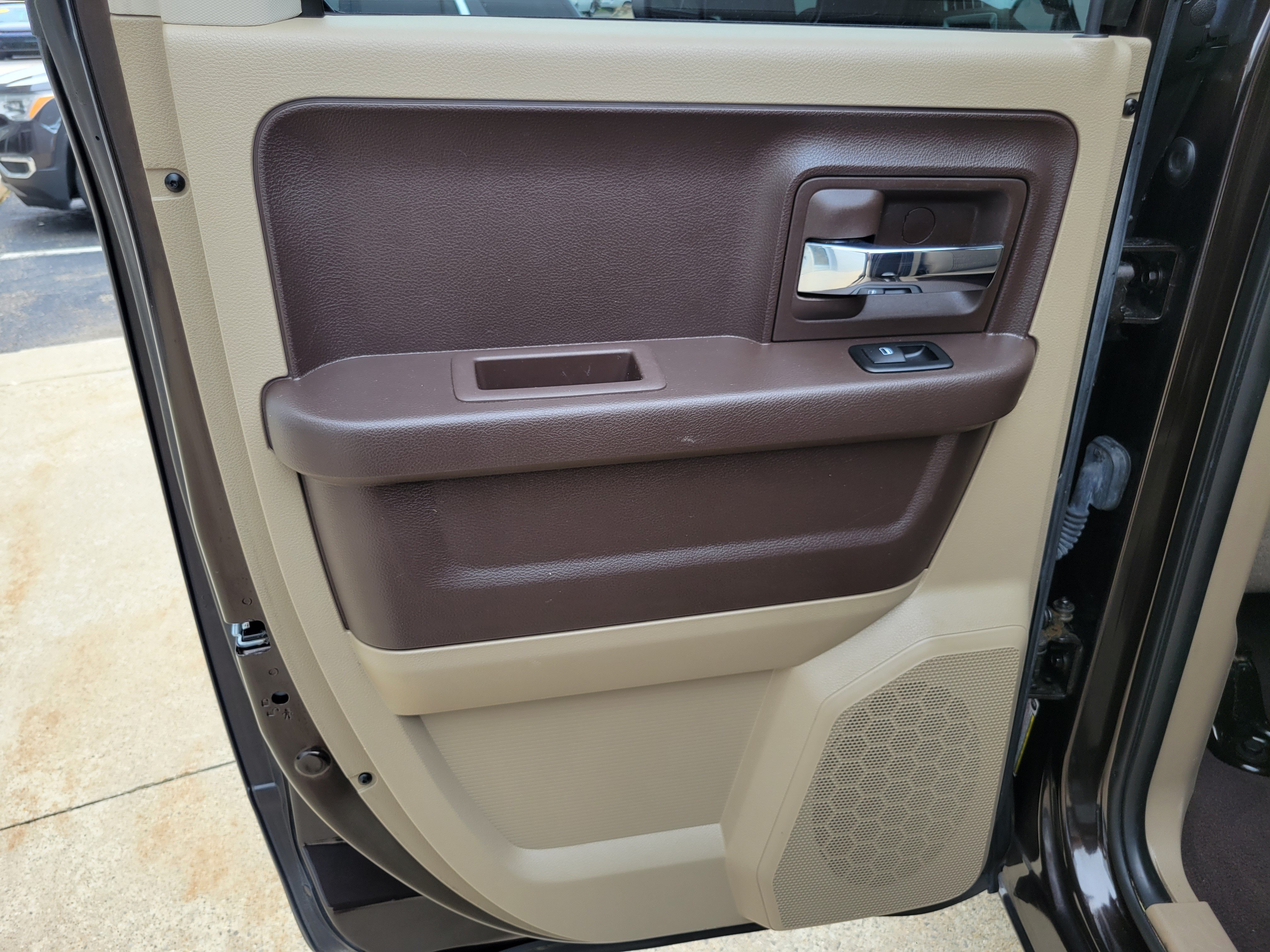 Used 2011 RAM 1500 Big Horn AWD/4WD image 19