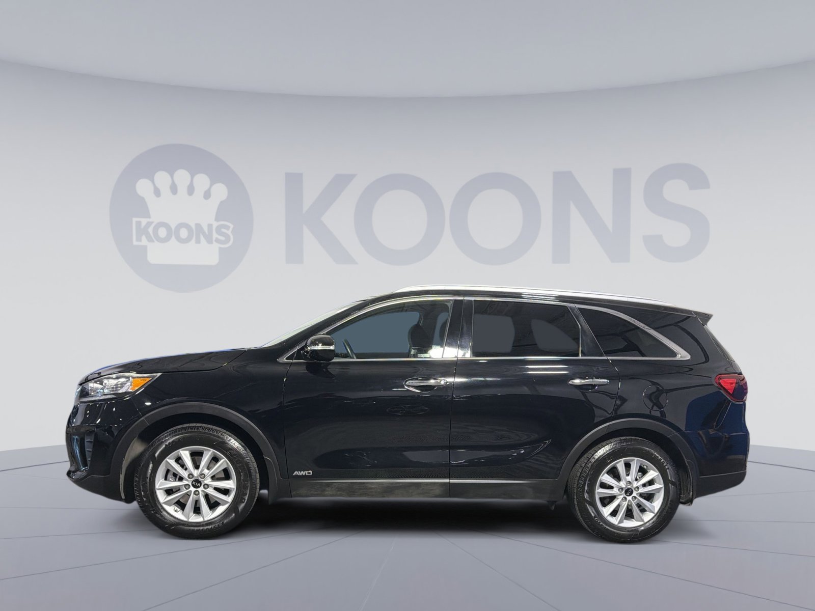 Used 2019 Kia Sorento LX w/ LX Convenience Package image 2