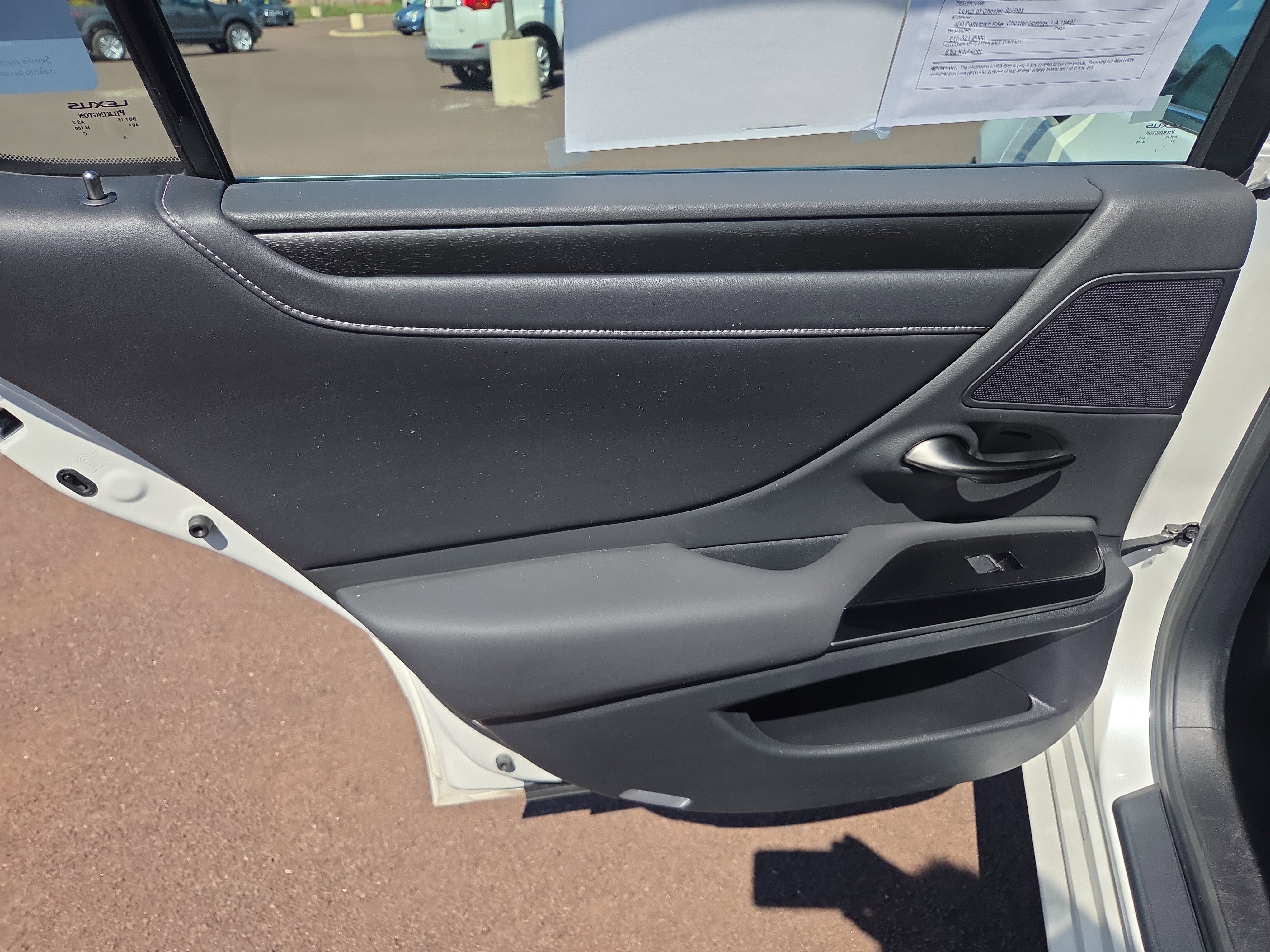 Certified 2023 Lexus ES 350 w/ Premium Package image 21