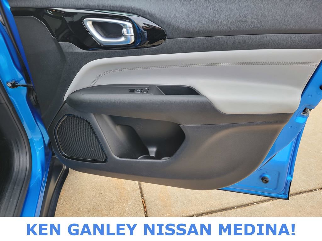 Used 2025 Jeep Compass Limited image 50