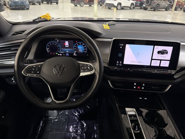 Certified 2026 Volkswagen Atlas Cross Sport SE AWD/4WD image 27