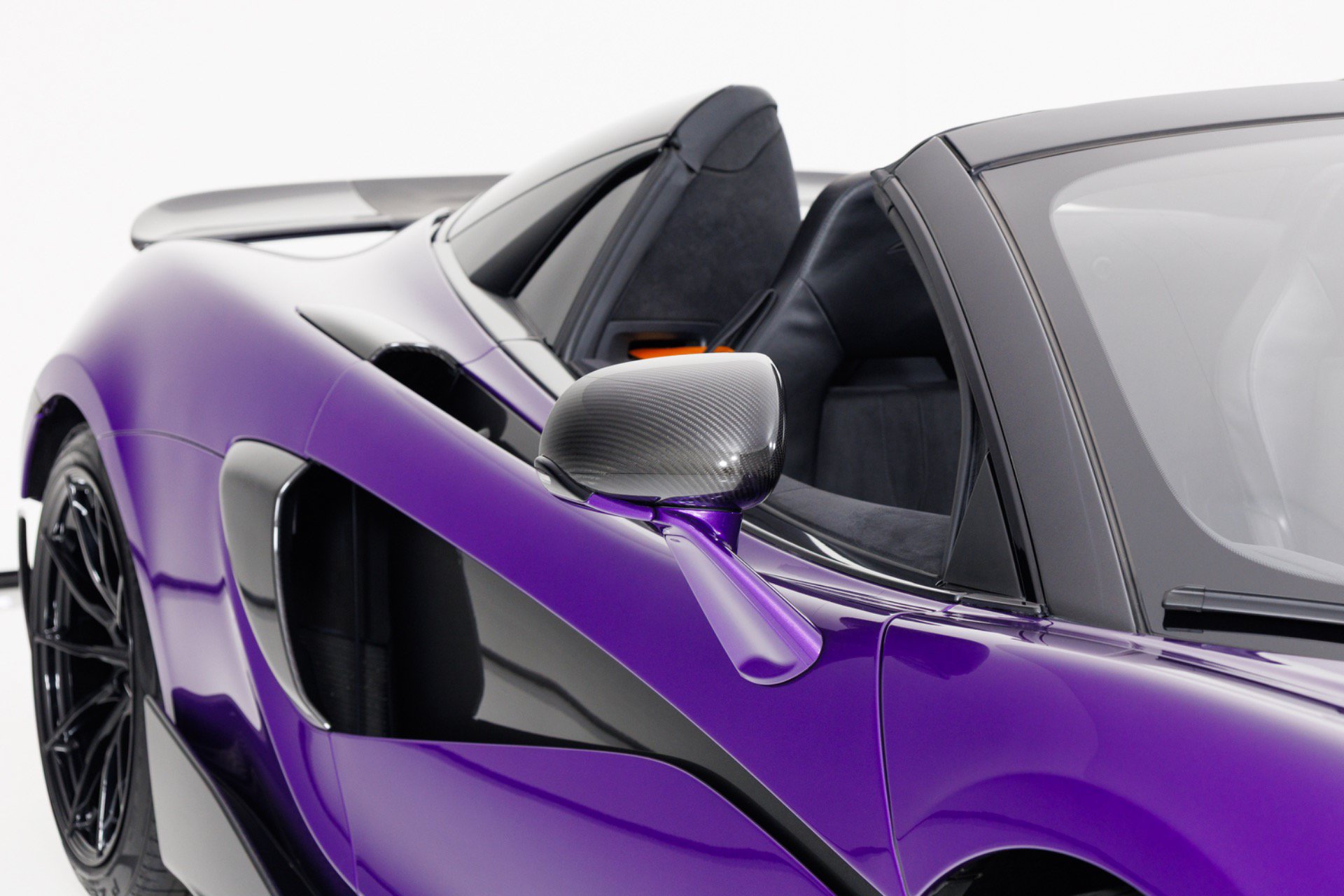 Used 2020 McLaren 600LT Spider RWD image 66