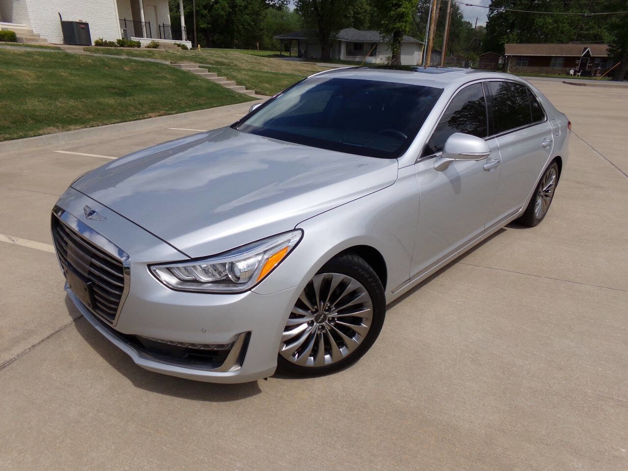 Used 2017 Genesis G90 5.0 Ultimate image 15