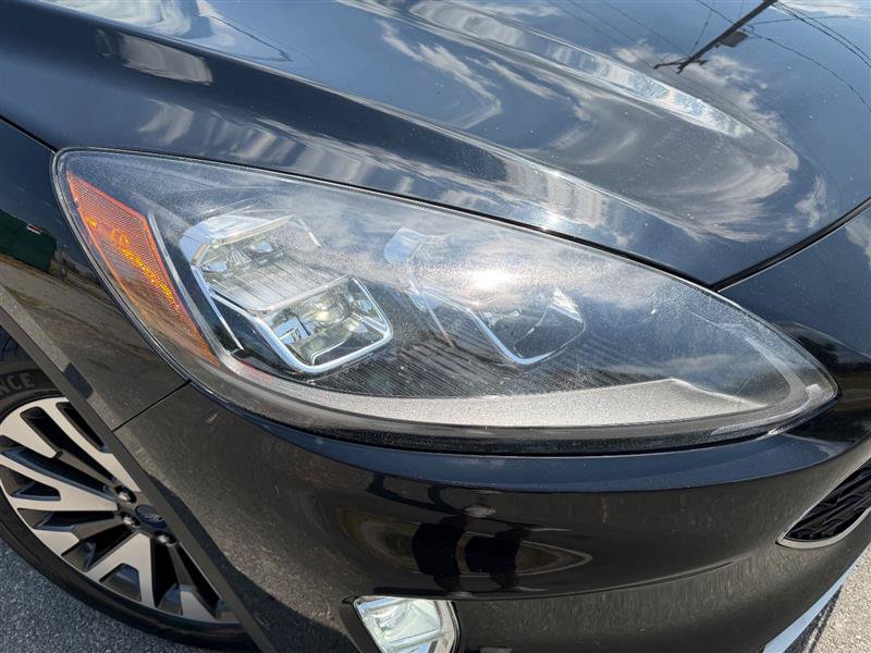 Used 2020 Ford Escape Titanium AWD/4WD image 15