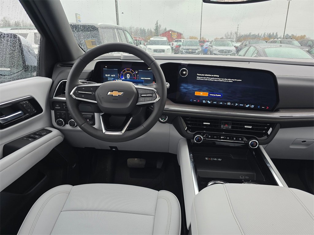 New 2025 Chevrolet Suburban Premier w/ Sun And Tow Package image 15
