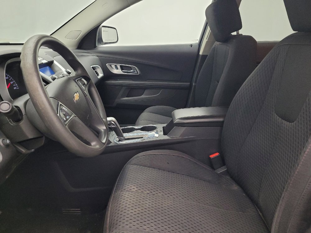 Used 2015 Chevrolet Equinox LS image 17