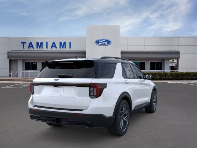 New 2026 Ford Explorer ST-Line w/ ST-Line Street Pack RWD image 8