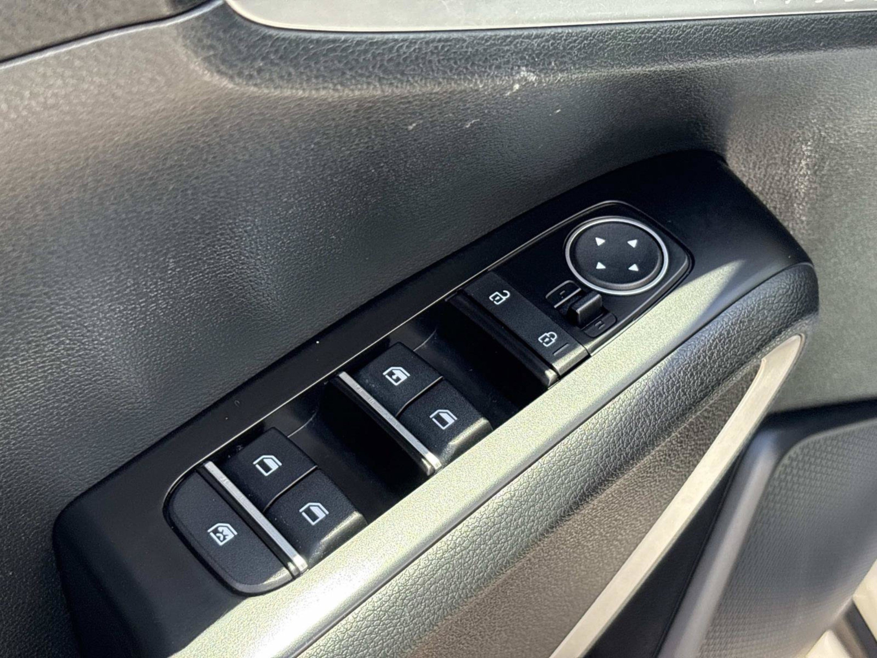 Used 2023 Kia Soul LX w/ LX Technology Package FWD image 21
