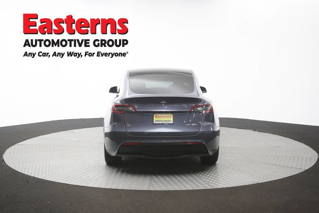 Used 2021 Tesla Model Y Long Range AWD/4WD image 31