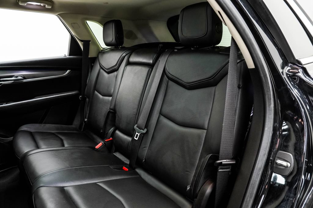 Used 2019 Cadillac XT5 Premium Luxury image 17