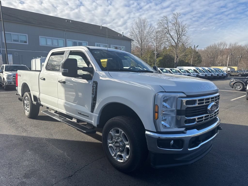 Used 2025 Ford F250 XLT image 5