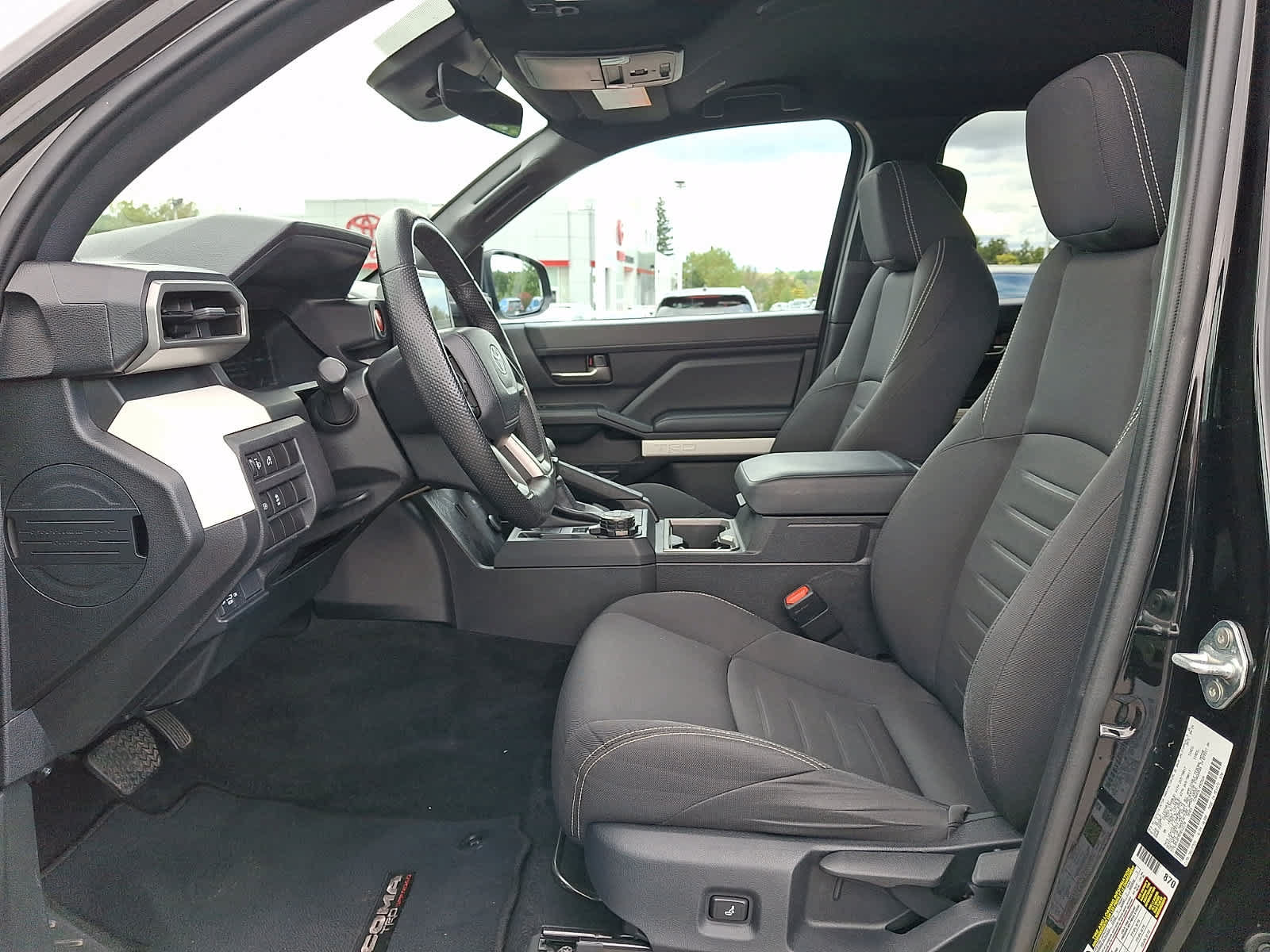 Used 2024 Toyota Tacoma TRD Off-Road AWD/4WD image 15