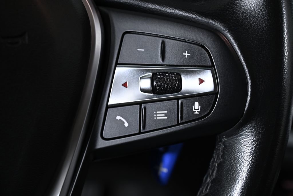 Used 2021 BMW 330i Sedan w/ Driving Assistance Package image 14
