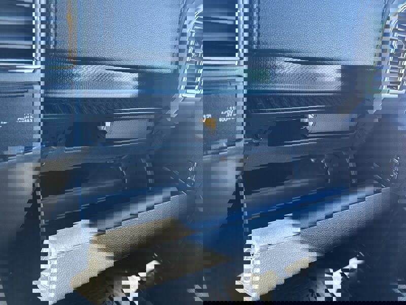 Used 2018 Ford F150 Raptor w/ Equipment Group 802A Luxury image 32