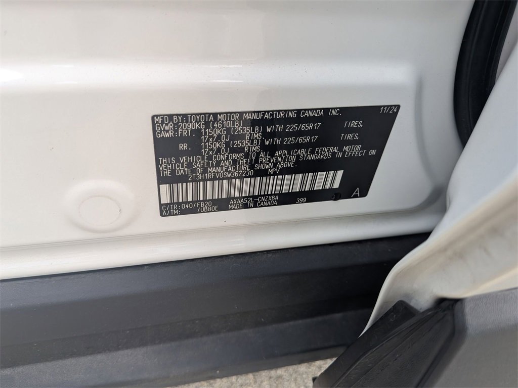 Used 2025 Toyota RAV4 LE image 37