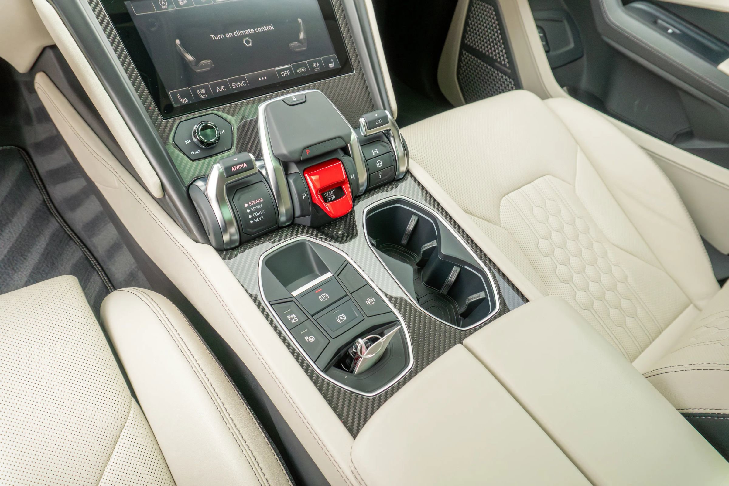 Used 2023 Lamborghini Urus S image 64