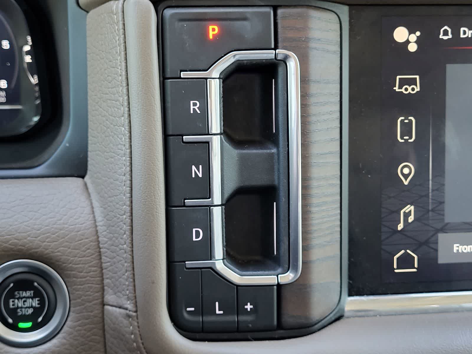 Used 2022 GMC Yukon Denali w/ Denali Premium Package AWD/4WD image 20