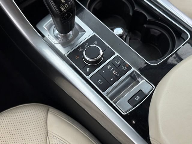 Used 2016 Land Rover Range Rover Sport HSE AWD/4WD image 32