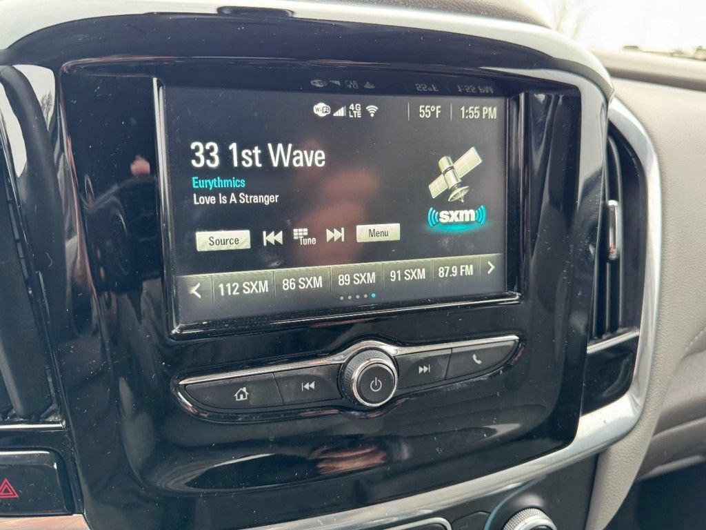 Used 2019 Chevrolet Traverse LT FWD image 19