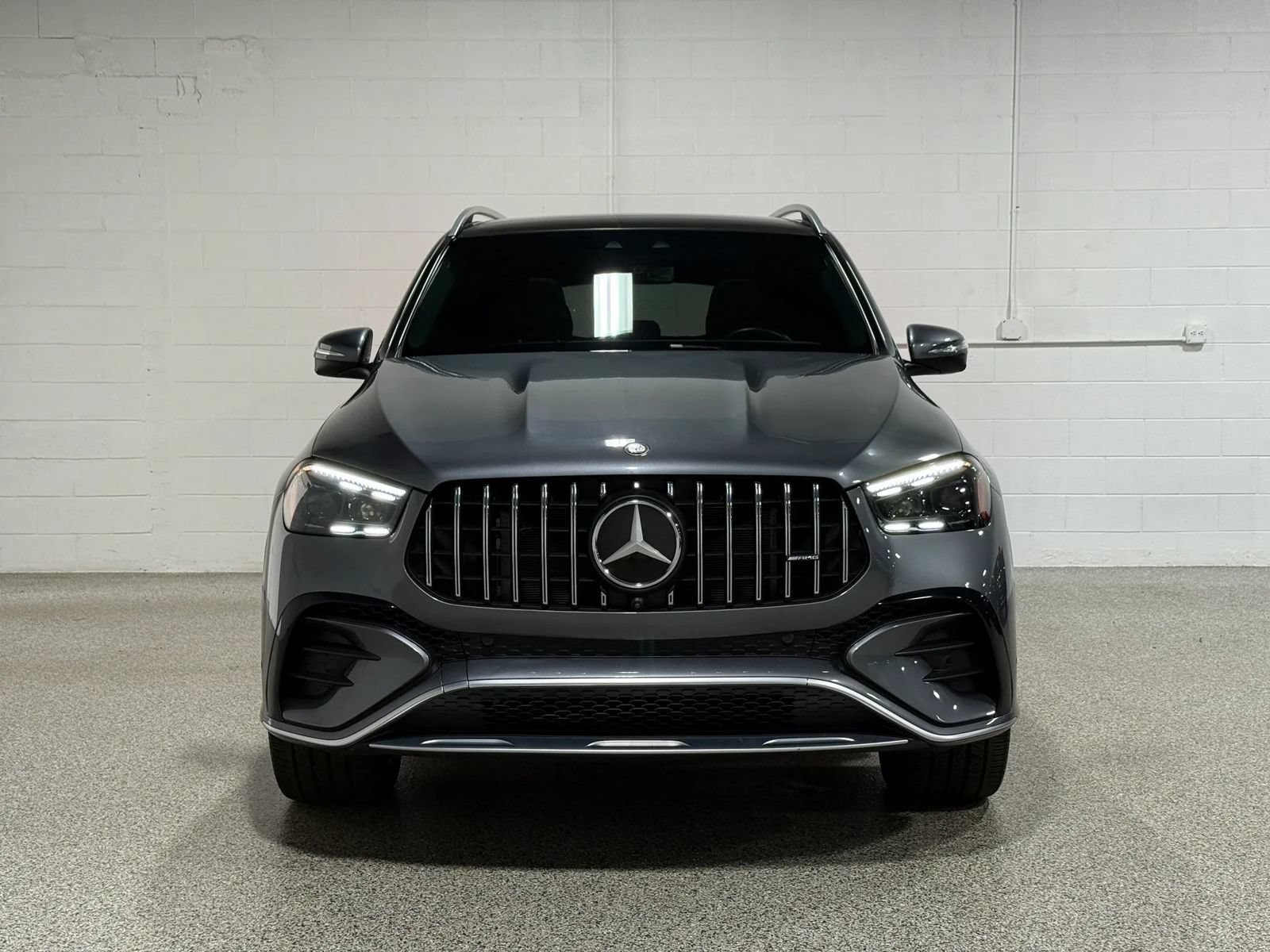 Used 2024 Mercedes-Benz GLE 53 AMG 4MATIC image 5