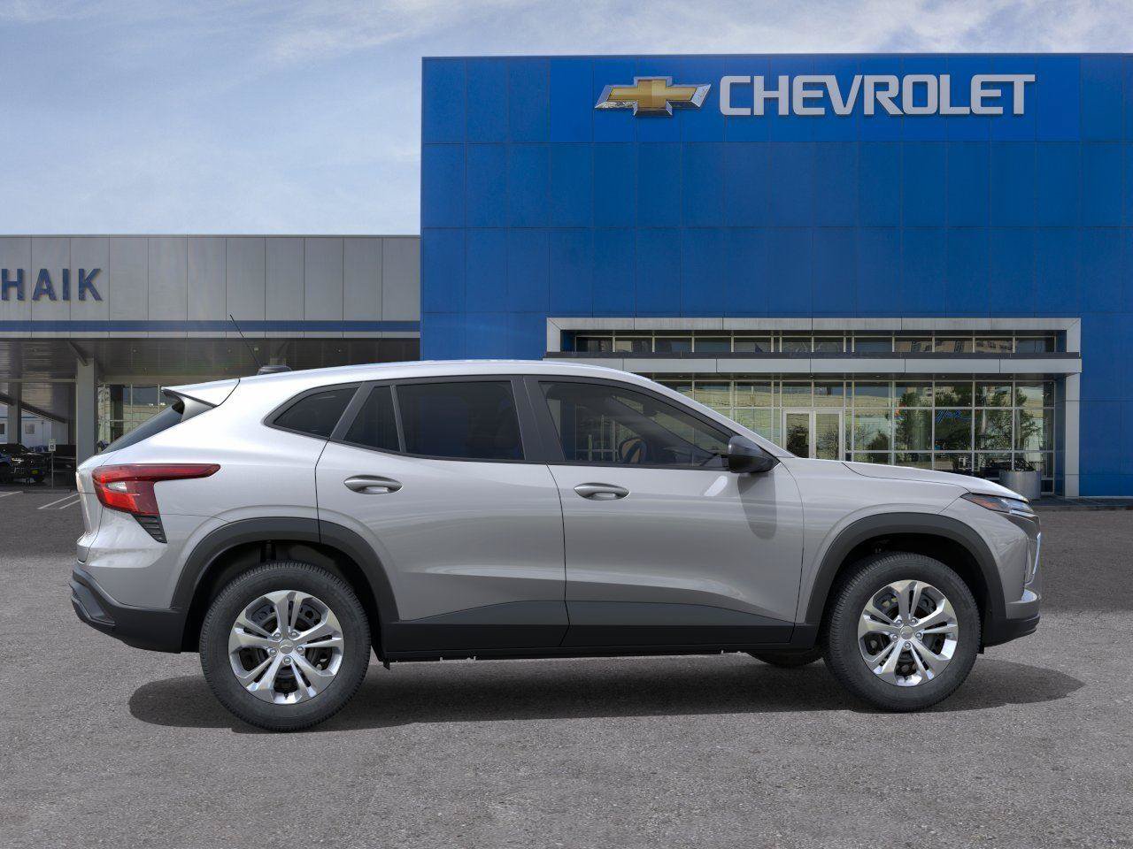 New 2026 Chevrolet Trax LS w/ Driver Confidence Package FWD image 5