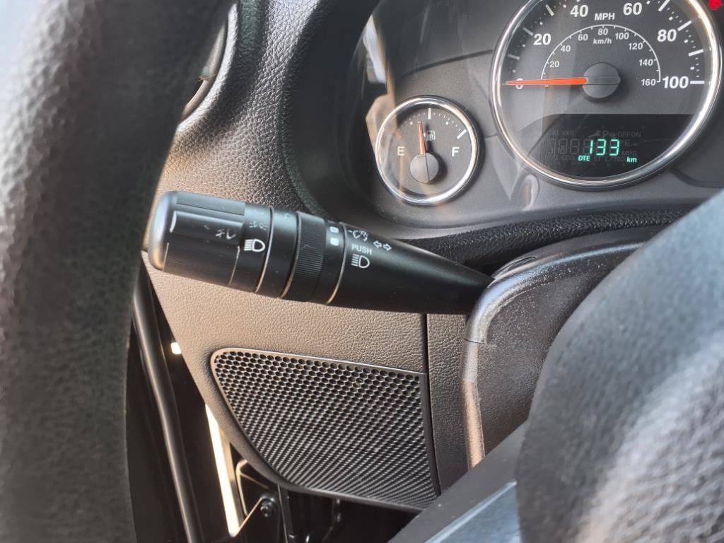 Used 2013 Jeep Wrangler Freedom Edition image 14