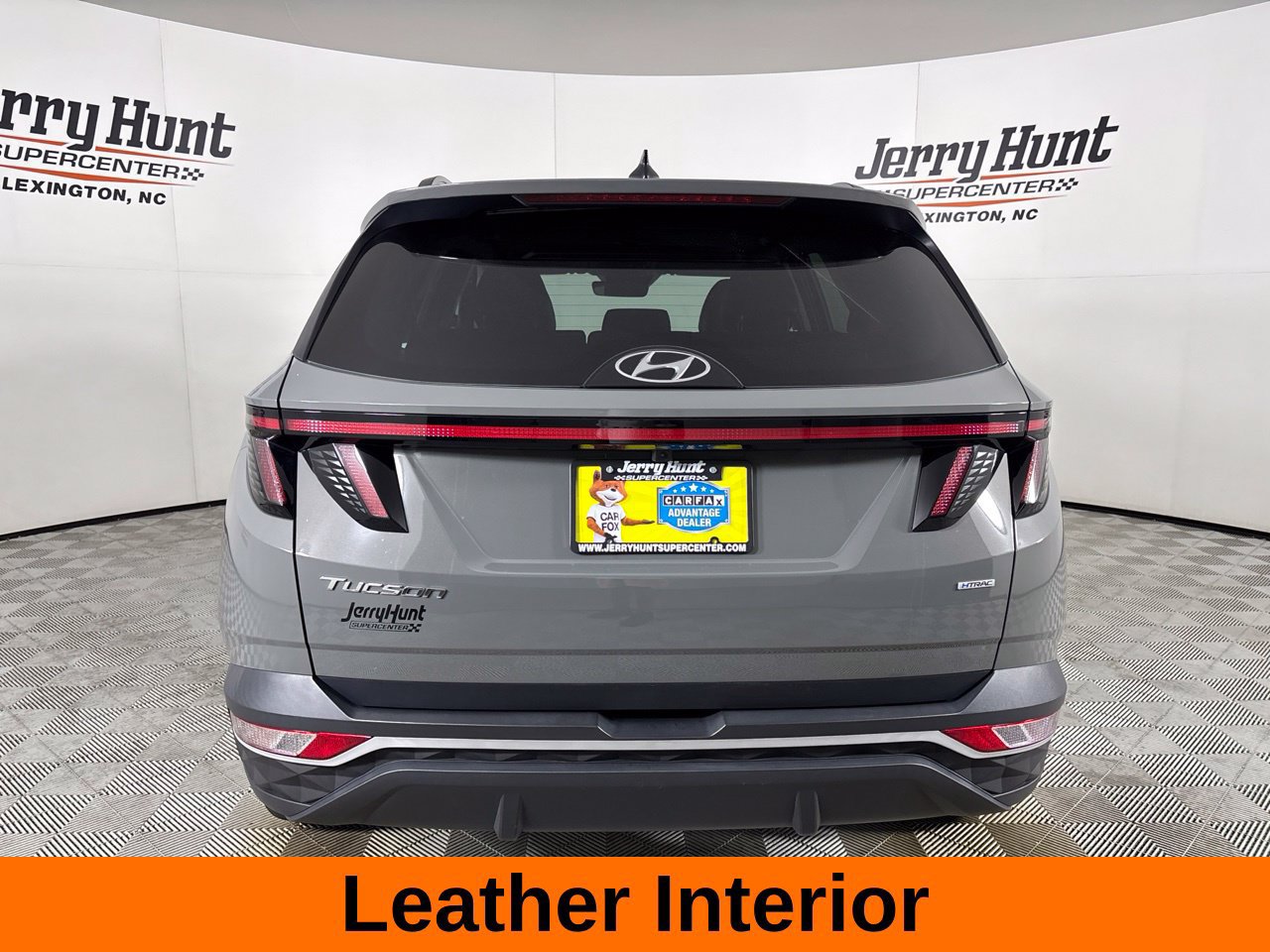 Used 2024 Hyundai Tucson SEL w/ Convenience Package AWD/4WD image 7