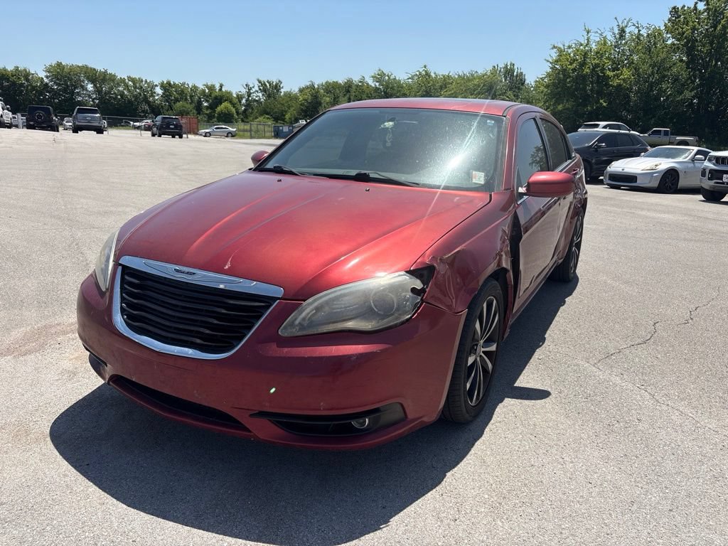 Used 2011 Chrysler 200 S FWD image 10