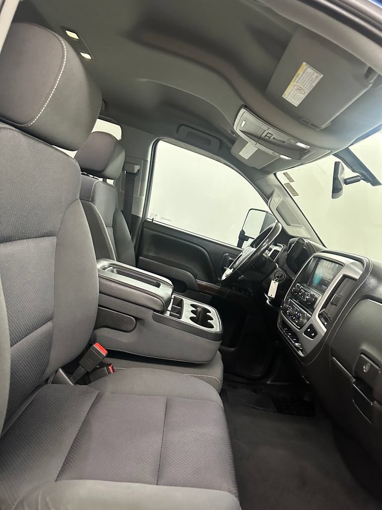 Used 2019 GMC Sierra 2500 SLE w/ SLE Preferred Package AWD/4WD image 35